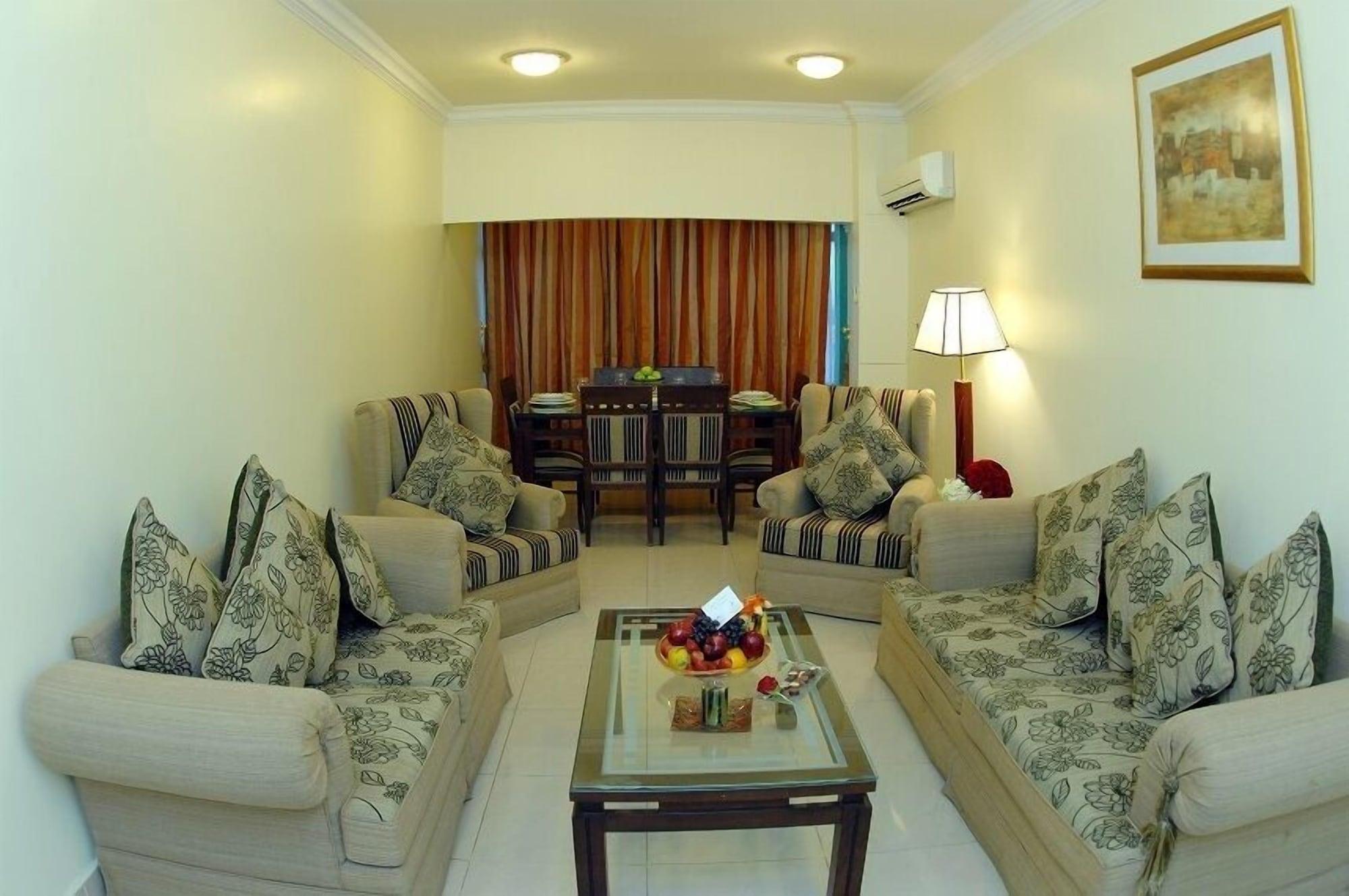Al Muntazah Plaza Hotel Доха Екстер'єр фото