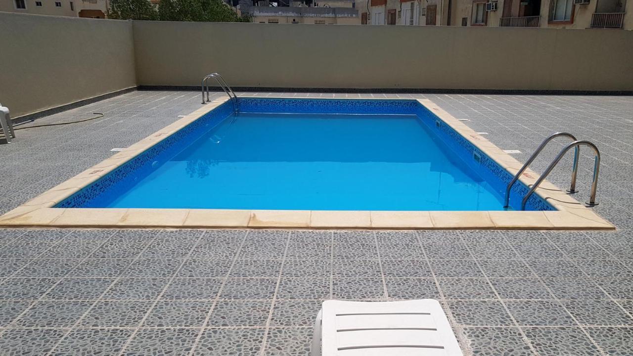 Al Muntazah Plaza Hotel Доха Екстер'єр фото